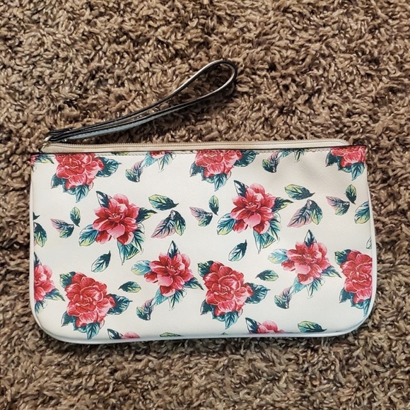 Guess Pink Flower Wristlet! - Picture 2 of 2